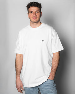 Alex ist 1,89 m und trägt XL.