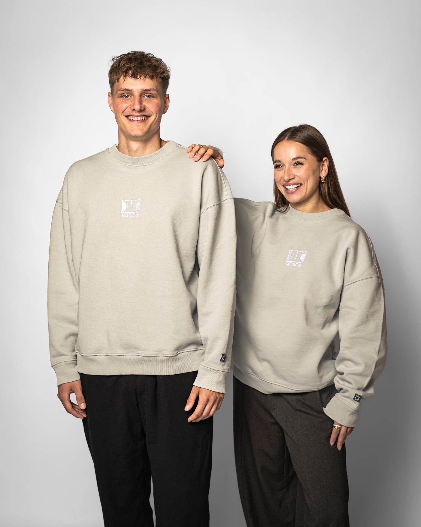 Oversized TSG Crew Neck Field (Vorbestellung)